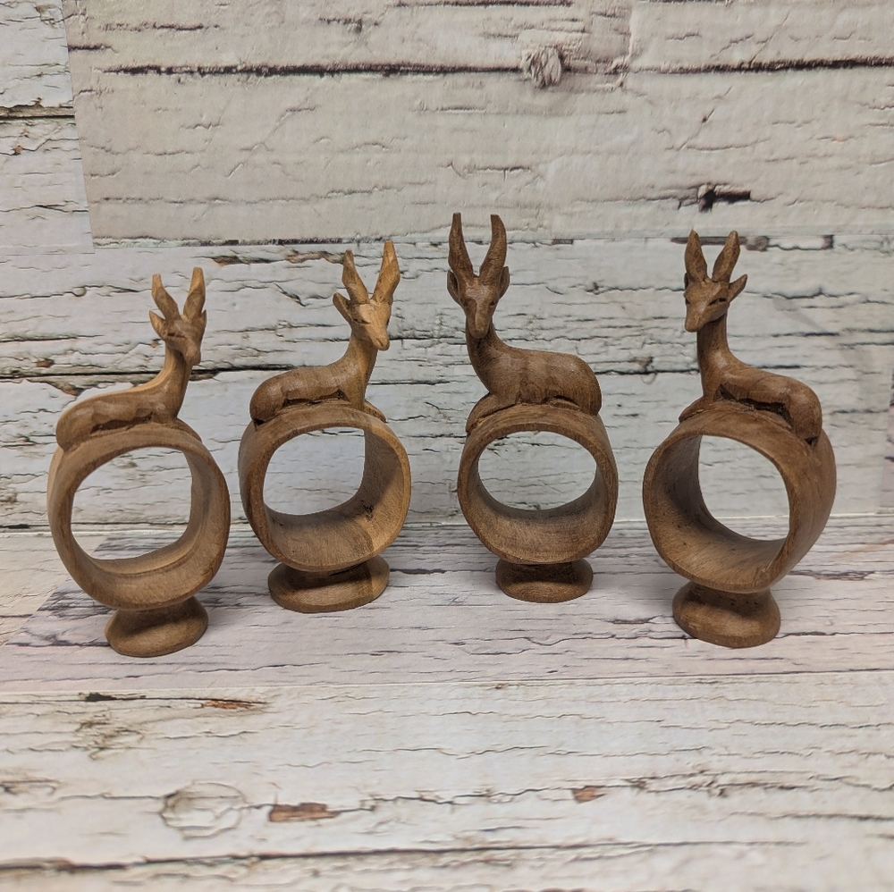Lot Of 4 Wooden Hand Carved Gazelle Deer Antelope Napkin Rings Set Rustic